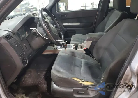 2010 Ford Escape Xlt from USA, damaged, VIN 1FMCU0DG7AKC99657